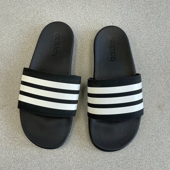 NWOT Adidas Women's Size 6 Adilette Comfort Slides Black/White - Picture 5 of 5